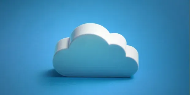 Edge Computing vs. Cloud Computing: 10 Key Comparisons