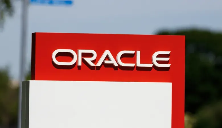 Can Oracle's Cloud Data Warehouse Spark Self-Service Data Warehousing Trend?