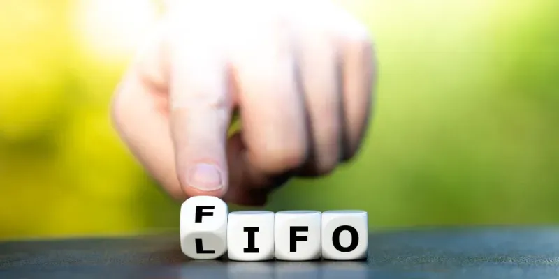 FIFO vs. LIFO in Programming: 4 Differences You Must Know
