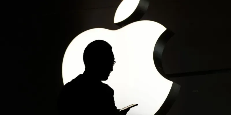 Apple Breaks Revenue Record in March But Faces $2 Billion Lawsuit