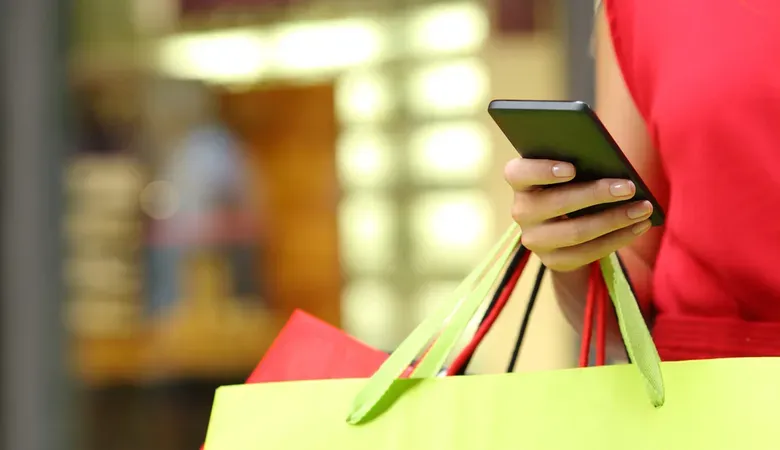 Turn Casual Shoppers Into Lifelong Customers This Holiday Season