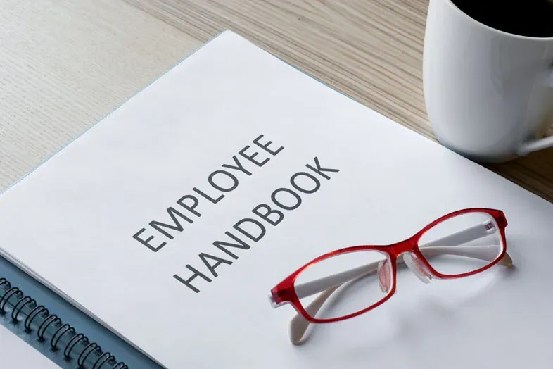 Employee Handbook: Do's and Don'ts