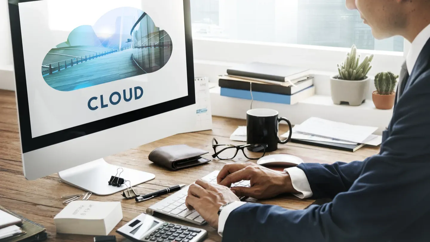 3 Factors to Consider When Transitioning to a Hybrid Cloud Strategy